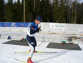 [写真]コースに向かう太田選手