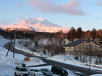 [写真]旭岳の夕焼け