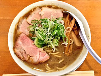 [写真]青森県の煮干しラーメン