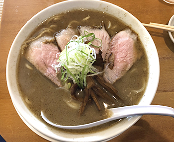 [写真]こってり系煮干しラーメン