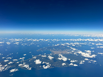 [写真]飛行機から見えた佐渡島