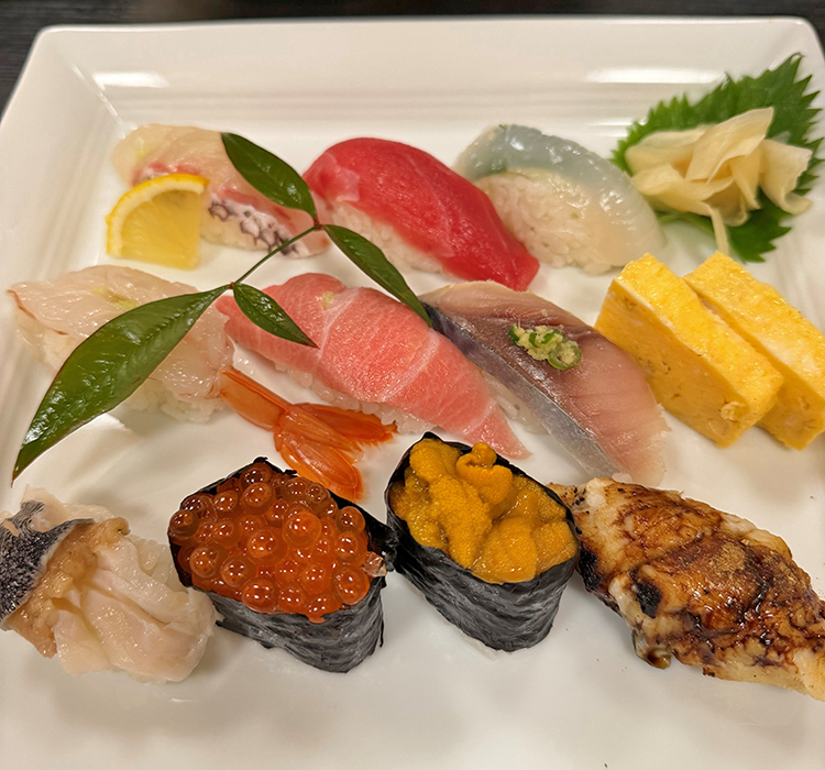 [写真]もちろん、お寿司も食べました