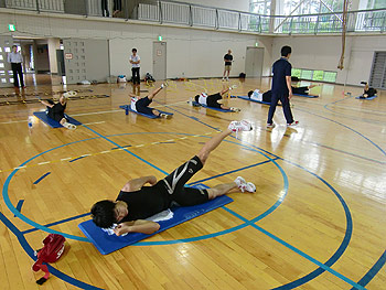 [写真]トレーニングしている新田佳浩選手