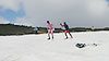 [写真]スキートレーニングするレンティング選手と新田選手