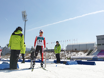 [写真]ワールドカップ初参加　スタートラインの川除選手