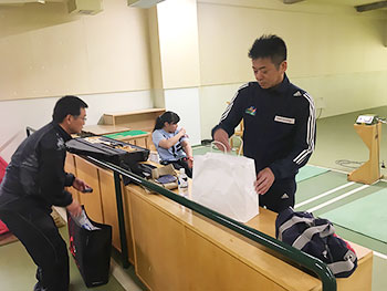 [写真]射撃トレーニング開始