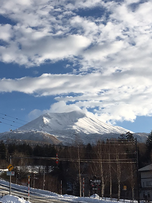 [写真]朝の旭岳