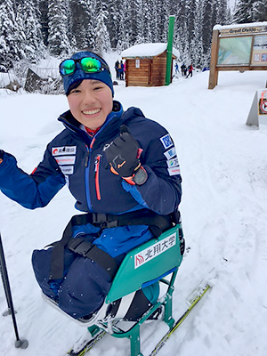 [写真]カナダ初滑りの新田のんの選手