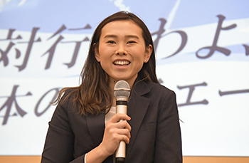 [写真]阿部友里香選手