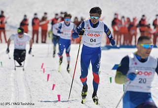 [写真]決勝のゴール手前