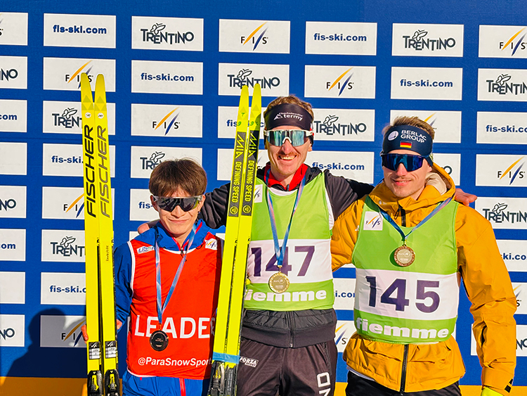 [写真]男子立位表彰式　川除大輝選手が２位！