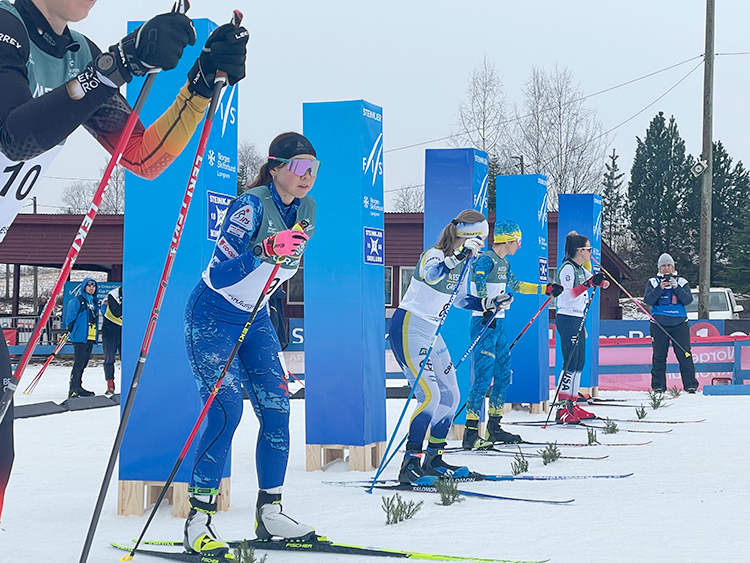スプリント1kmフリーの決勝でスタートに並ぶ阿部選手