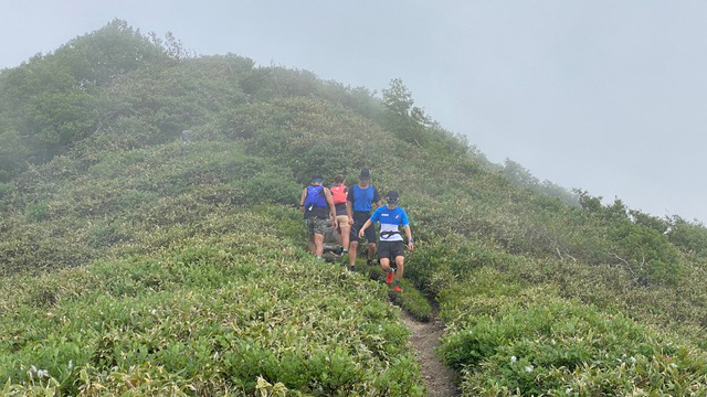 登山トレーニングで持久力、足腰の強さを養う