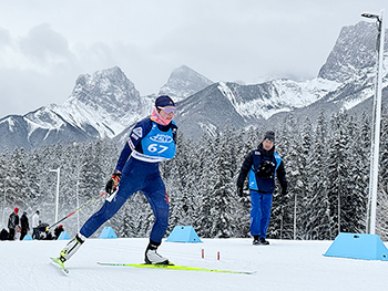 [写真]牛尾先生とのディスカッションの様子