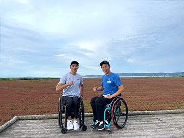 [写真]岸澤選手と久保選手