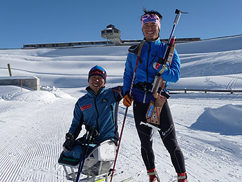 [写真]久保恒造選手と佐藤圭一選手