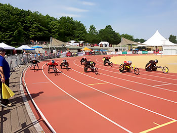 [写真]トラック競技中