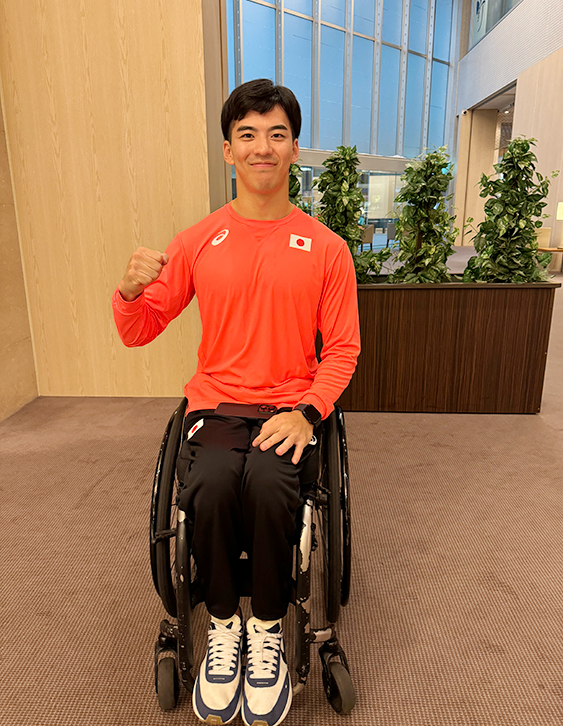 [写真]試合前のホテルで