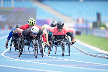 [写真]岸澤選手のレースの様子