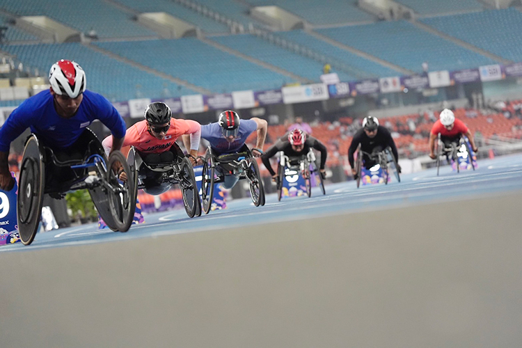 [写真]岸澤選手のレースの様子
