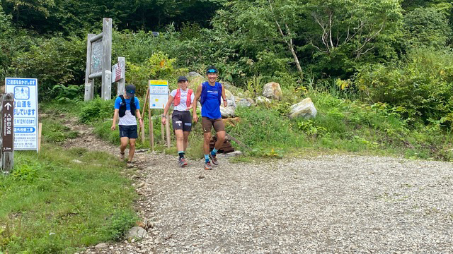 [写真]八甲田登山から下山