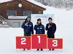 [写真]男子5kmクラシカルコンバインド競技表彰式の様子