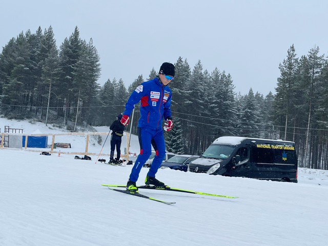 [写真]トレーニング中の川除選手