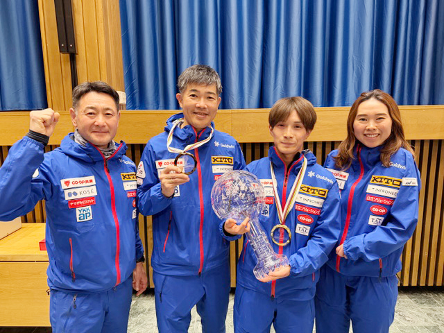 [写真]Team Aurora今シーズンも頑張りました