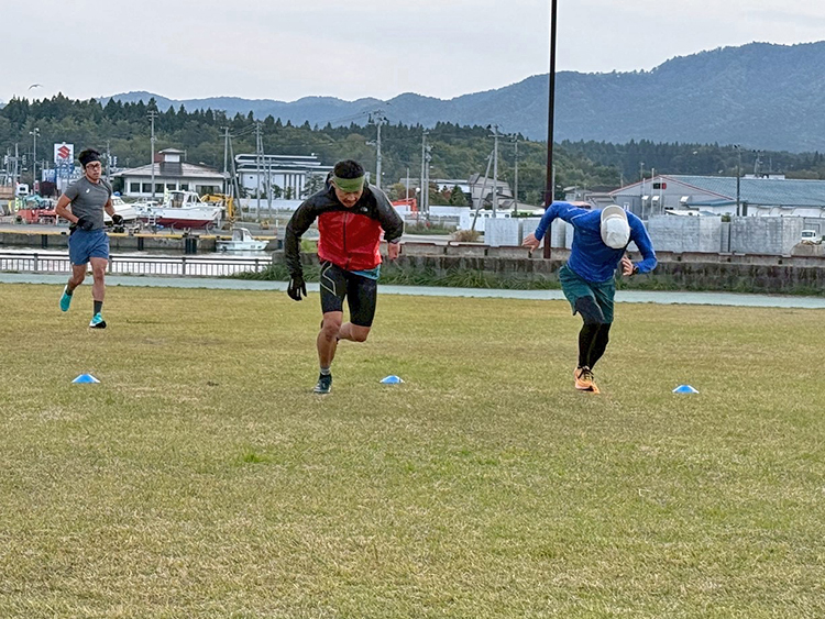 [写真]最終合宿での新田選手の様子