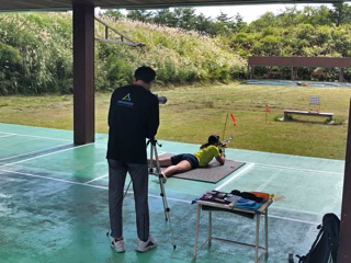 [写真]射撃トレーニングの様子