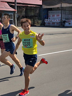 [写真]川除選手、スタート直後はこの余裕、しかし・・・