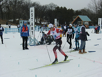 [写真]スプリントレースでのスタート