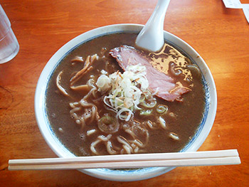 [写真]鬼煮干しラーメン