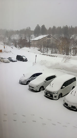 [写真]北海道旭岳の積雪