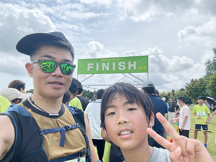 [写真]次男と親子ペアでメロンメロンラン5kmに参加