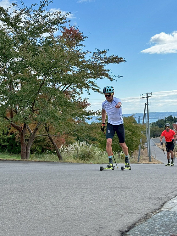 [写真]野辺地町でヒルクライム
