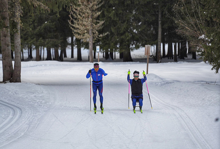 [写真]サンタカタリーナで森選手と一緒にベーストレーニング